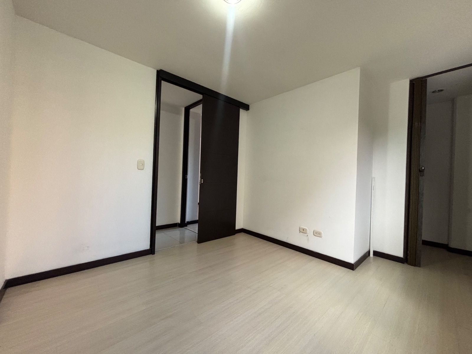 APARTAMENTO EN ARRIENDO UBICADO EN ENVIGADO SECTOR TRIANON - 8