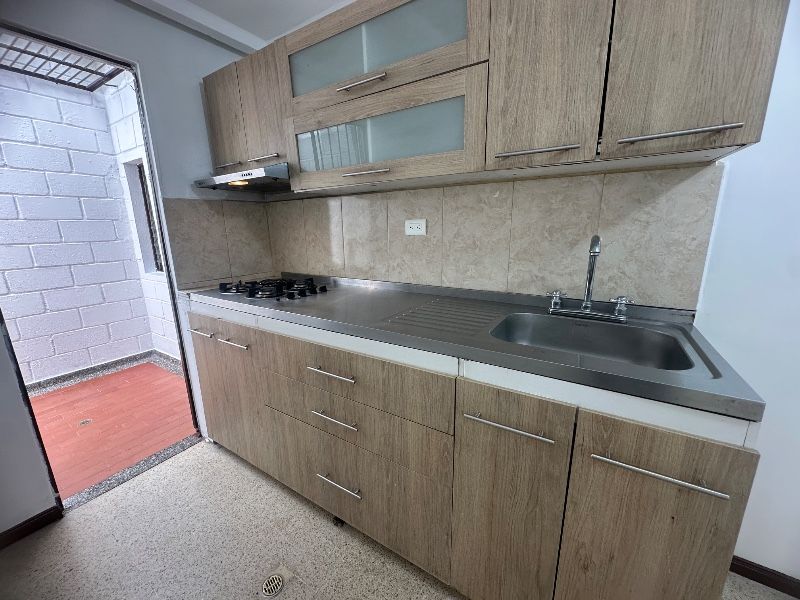 CASA EN ARRIENDO UBICADO EN ENVIGADO POR EL SECTOR EL DORADO - 6