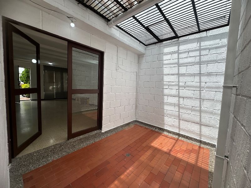 CASA EN ARRIENDO UBICADO EN ENVIGADO POR EL SECTOR EL DORADO - 16