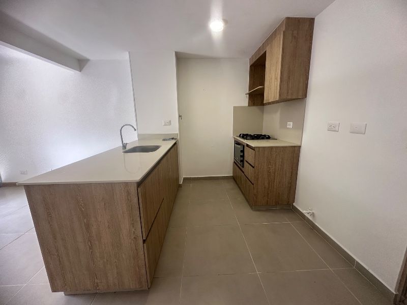 APARTAMENTO EN ARRIENDO UBICADO EN ENVIGADO SECTOR EL CHINGUI - 2