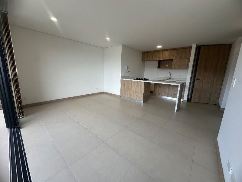 APARTAMENTO EN ARRIENDO UBICADO EN ENVIGADO POR EL SECTOR LA CUENCA - 2