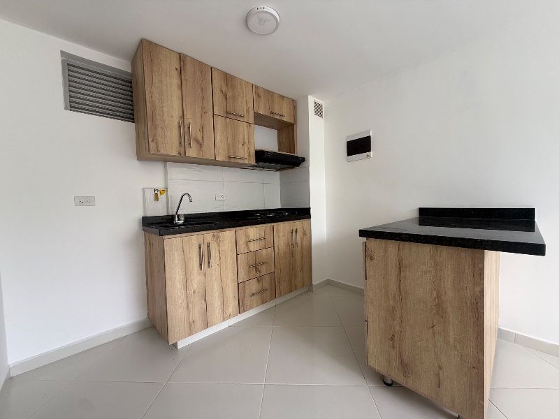 APARTAMENTO EN ARRIENDO UBICADO EN MEDELLÍN SECTOR SAN ANTONIO DE PRADO - 3
