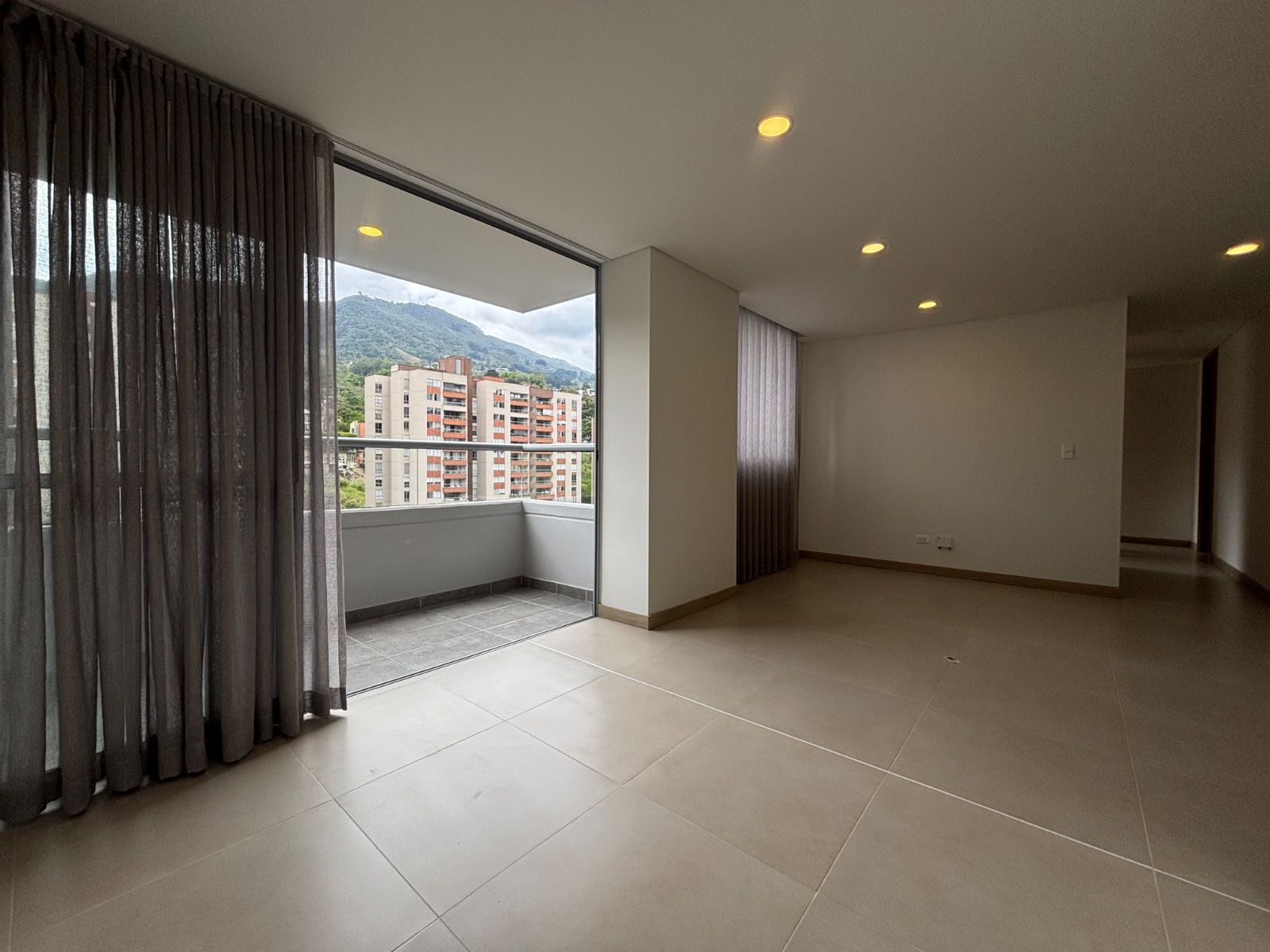 APARTAMENTO EN ARRIENDO UBICADO EN ENVIGADO SECTOR CAMINO VERDE - 2