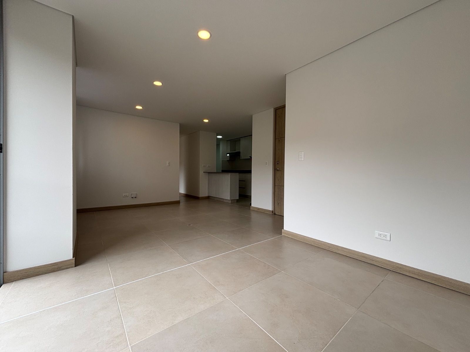 APARTAMENTO EN ARRIENDO UBICADO EN ENVIGADO SECTOR CAMINO VERDE - 5