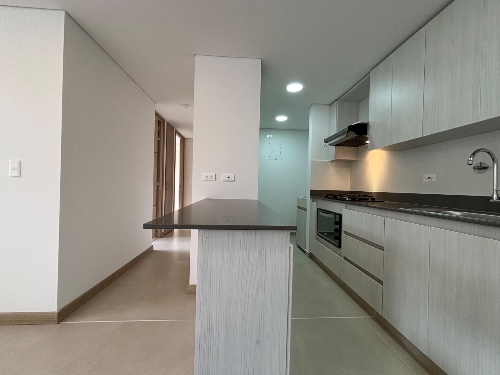 APARTAMENTO EN ARRIENDO UBICADO EN ENVIGADO SECTOR CAMINO VERDE - 4