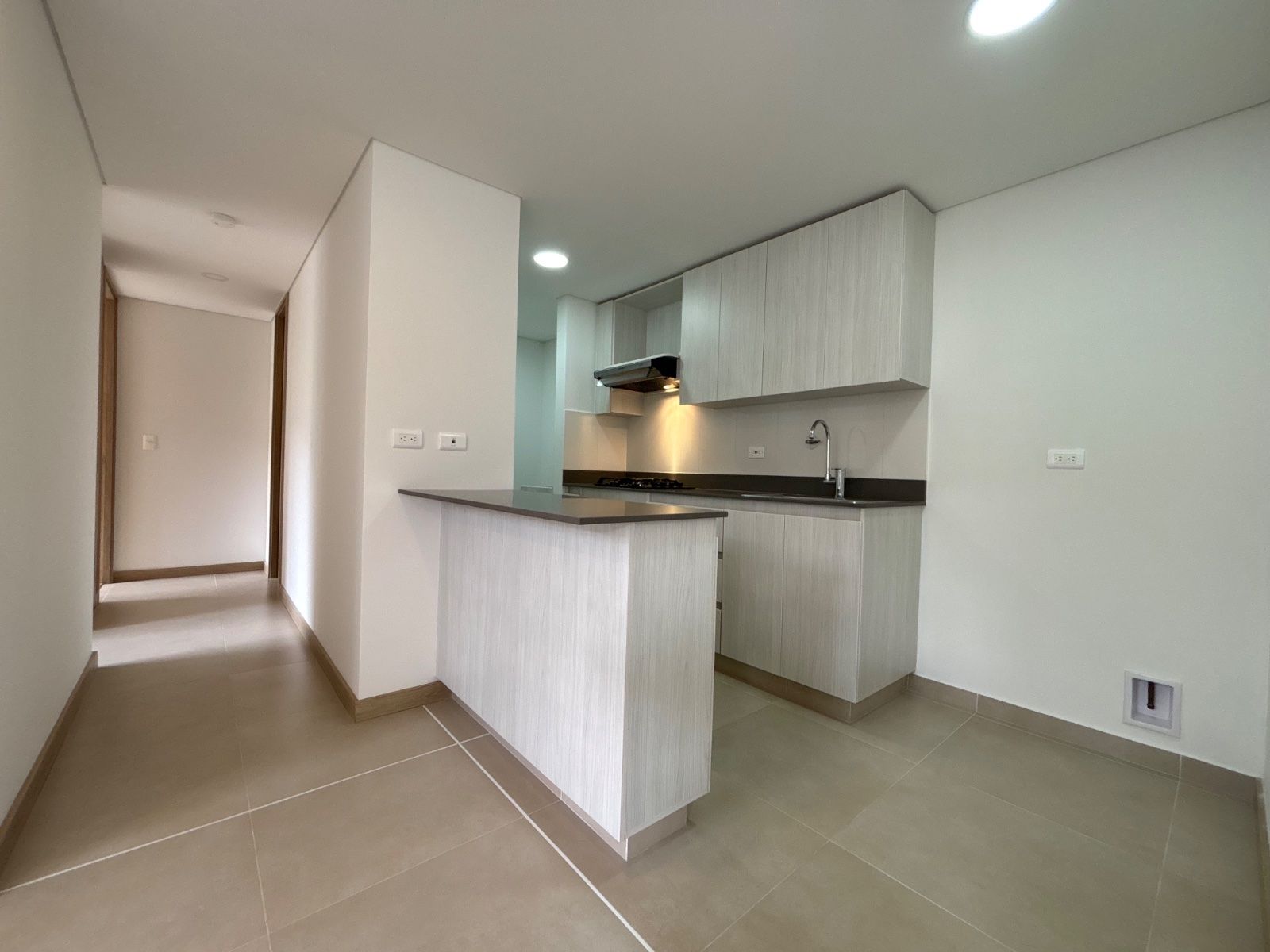 APARTAMENTO EN ARRIENDO UBICADO EN ENVIGADO SECTOR CAMINO VERDE - 3