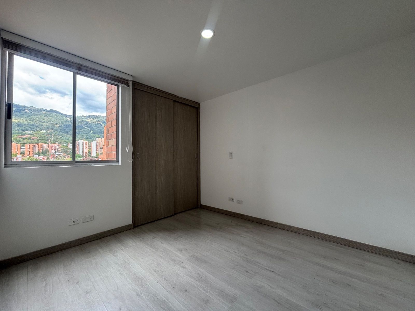 APARTAMENTO EN ARRIENDO UBICADO EN ENVIGADO SECTOR CUMBRES - 7