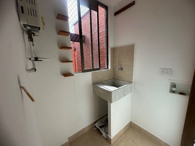 APARTAMENTO EN ARRIENDO UBICADO EN ENVIGADO SECTOR CUMBRES - 13