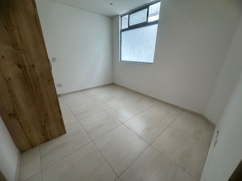 APARTAMENTO EN ARRIENDO UBICADO EN ENVIGADO SECTOR EL PORTAL - 6