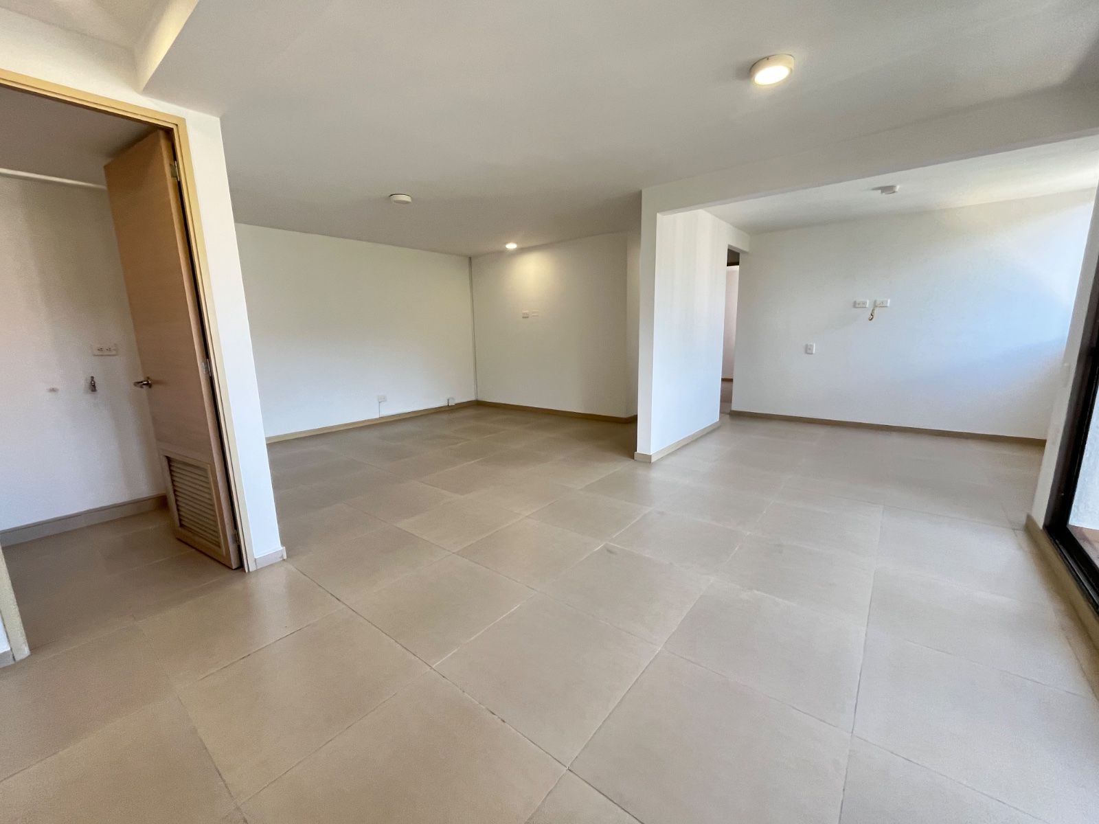 APARTAMENTO EN ARRIENDO UBICADO EN SABANETA SECTOR PAN DE AZUCAR - 3