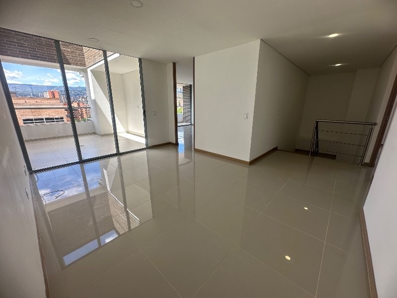 APARTAMENTO EN ARRIENDO UBICADO EN ENVIGADO SECTOR EL PORTAL - 7