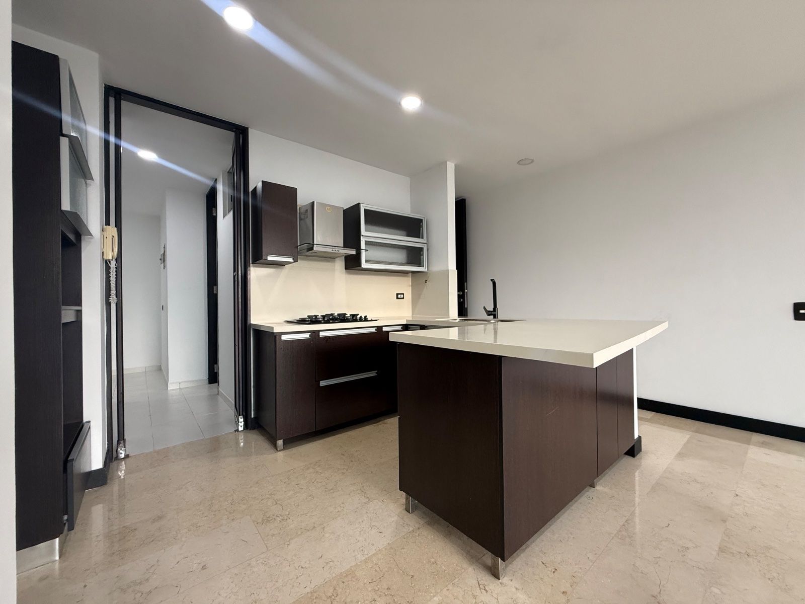 APARTAMENTO EN ARRIENDO UBICADO EN SABANETA SECTOR AVES MARIA - 4