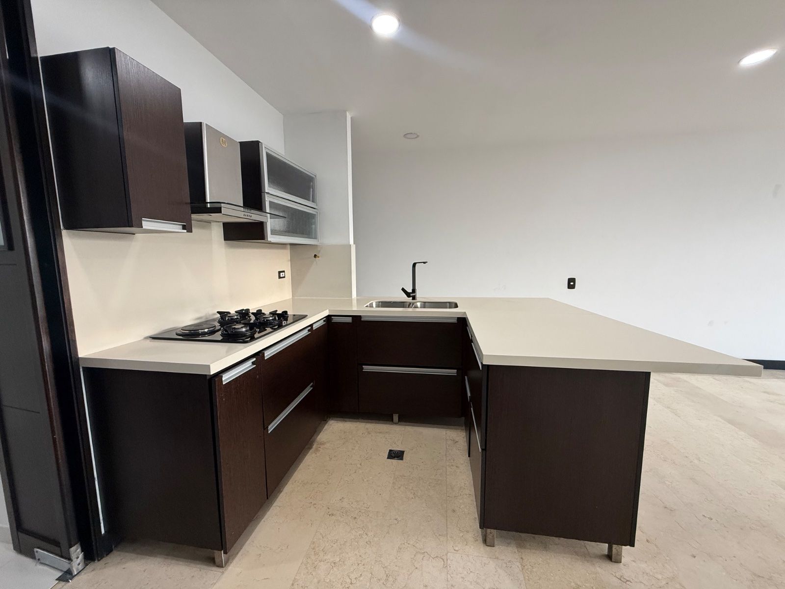 APARTAMENTO EN ARRIENDO UBICADO EN SABANETA SECTOR AVES MARIA - 5