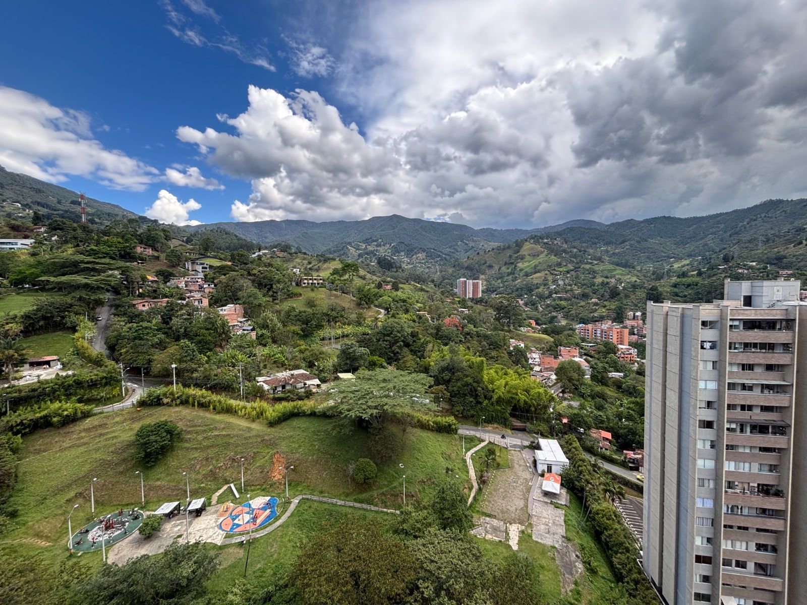 APARTAMENTO EN ARRIENDO UBICADO EN ENVIGADO SECTOR CAMINO VERDE - 14