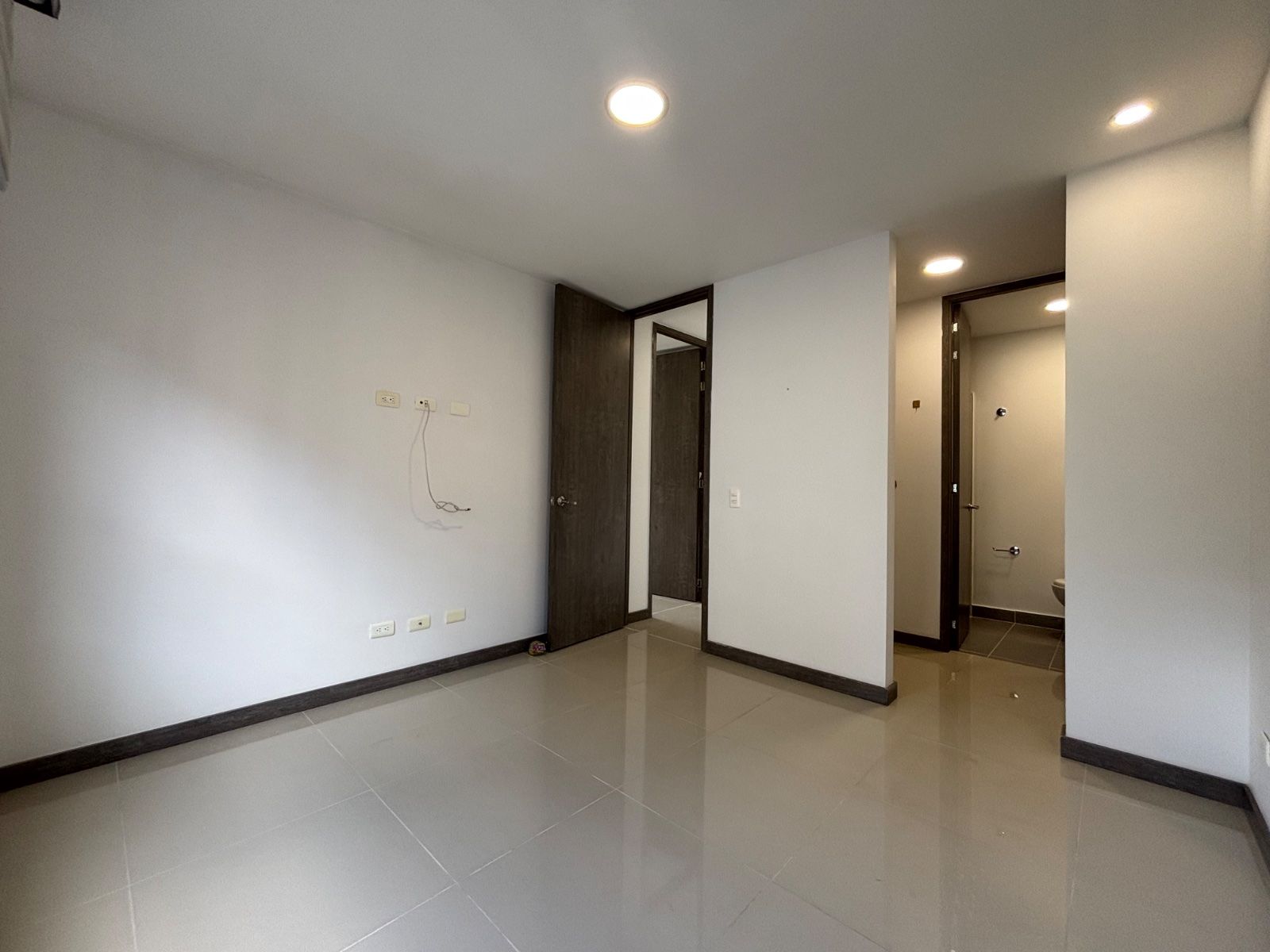 APARTAMENTO EN ARRIENDO UBICADO EN ENVIGADO SECTOR CAMINO VERDE - 5
