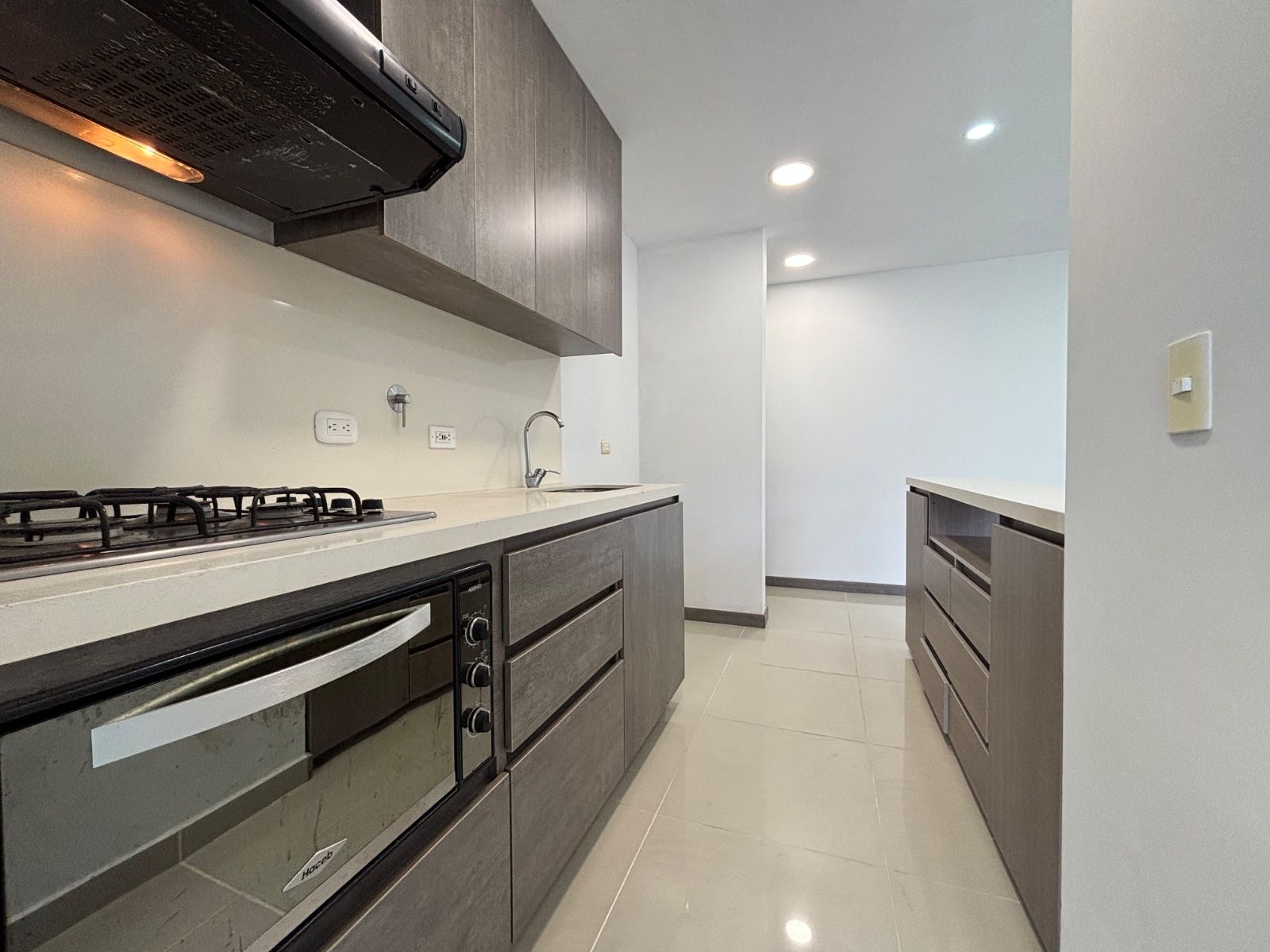 APARTAMENTO EN ARRIENDO UBICADO EN ENVIGADO SECTOR CAMINO VERDE - 4