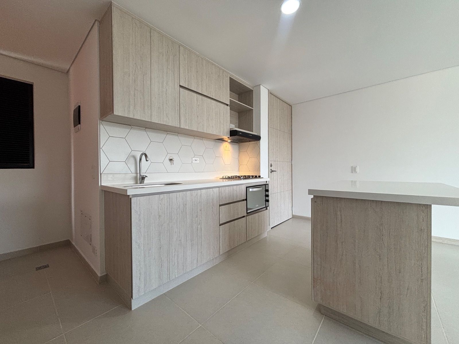 APARTAMENTO EN ARRIENDO UBICADO ENVIGADO SECTOR SENORIAL - 3