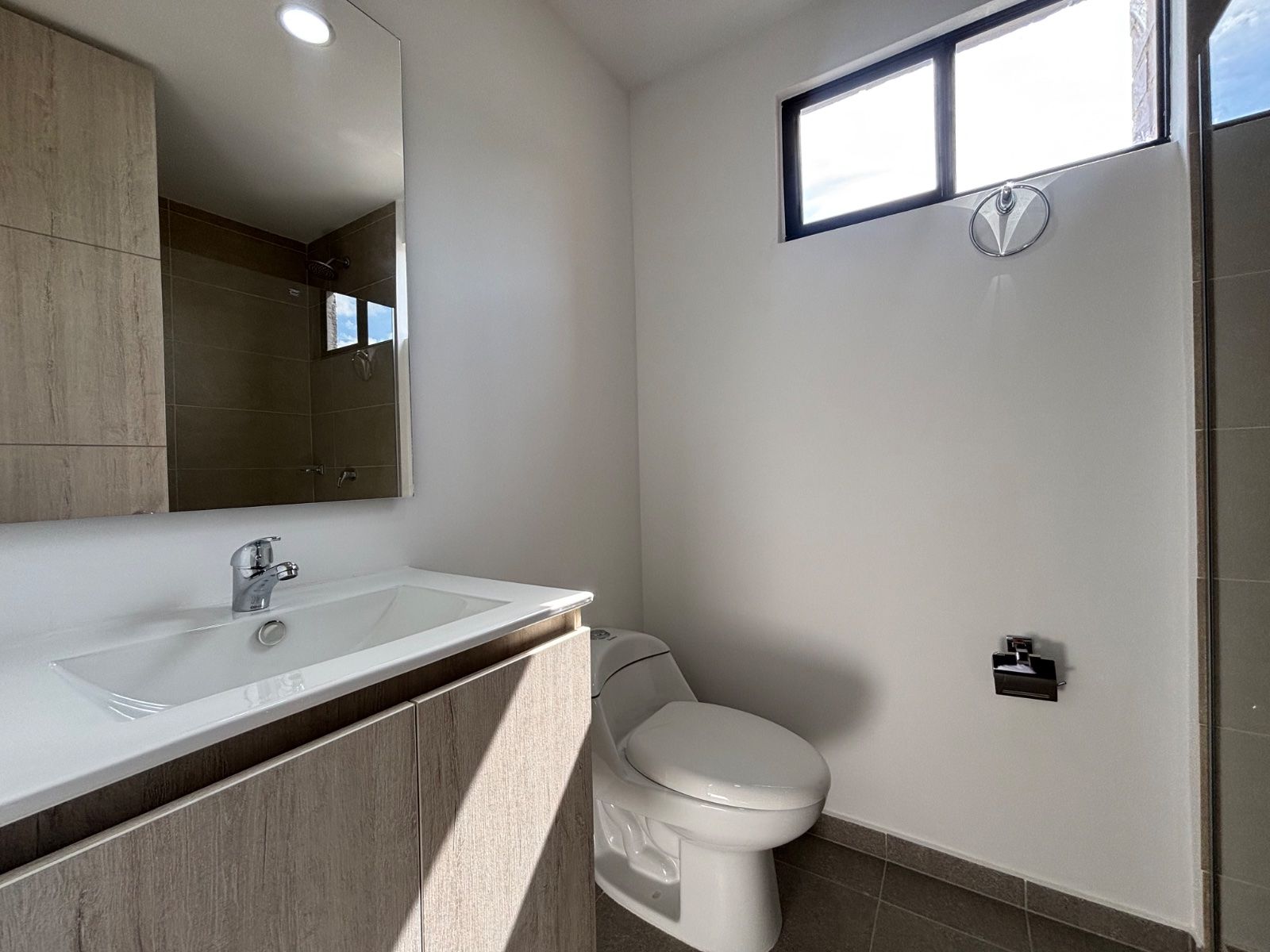 APARTAMENTO EN ARRIENDO UBICADO ENVIGADO SECTOR SENORIAL - 12
