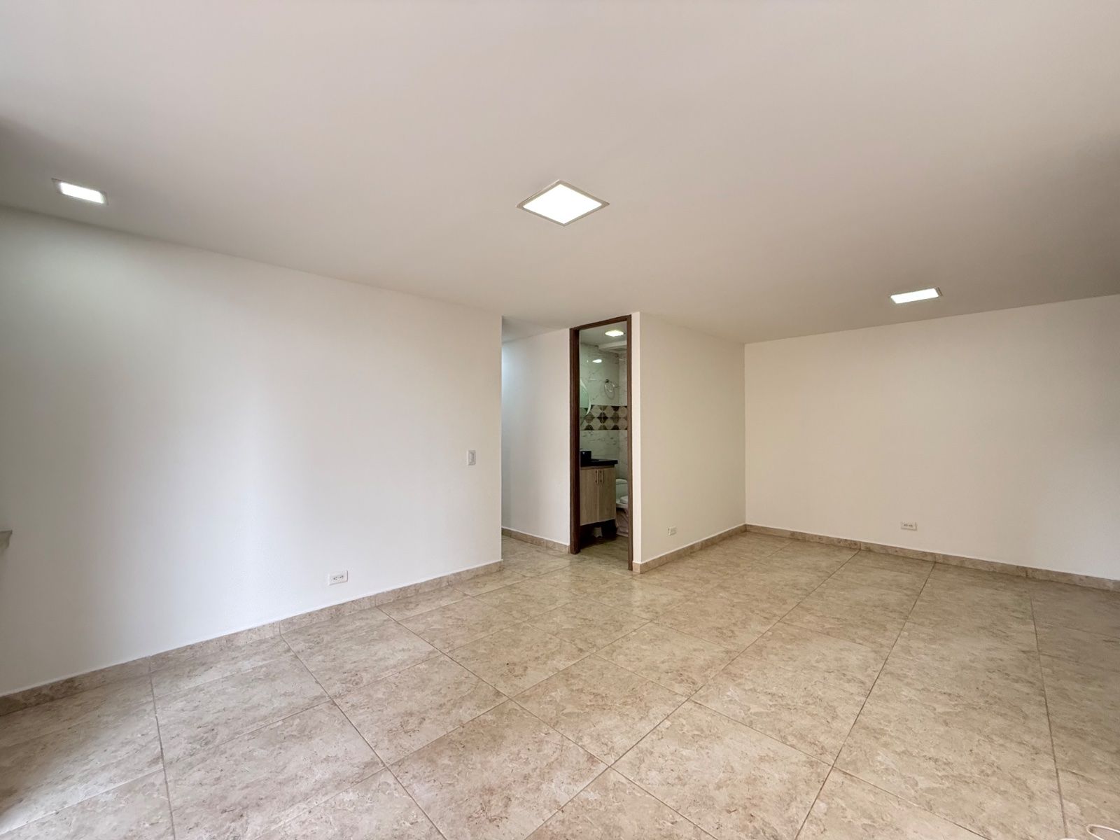 APARTAMENTO EN ARRIENDO UBICADO EN LA ESTRELLA SECTOR LA FERRERIA - 2