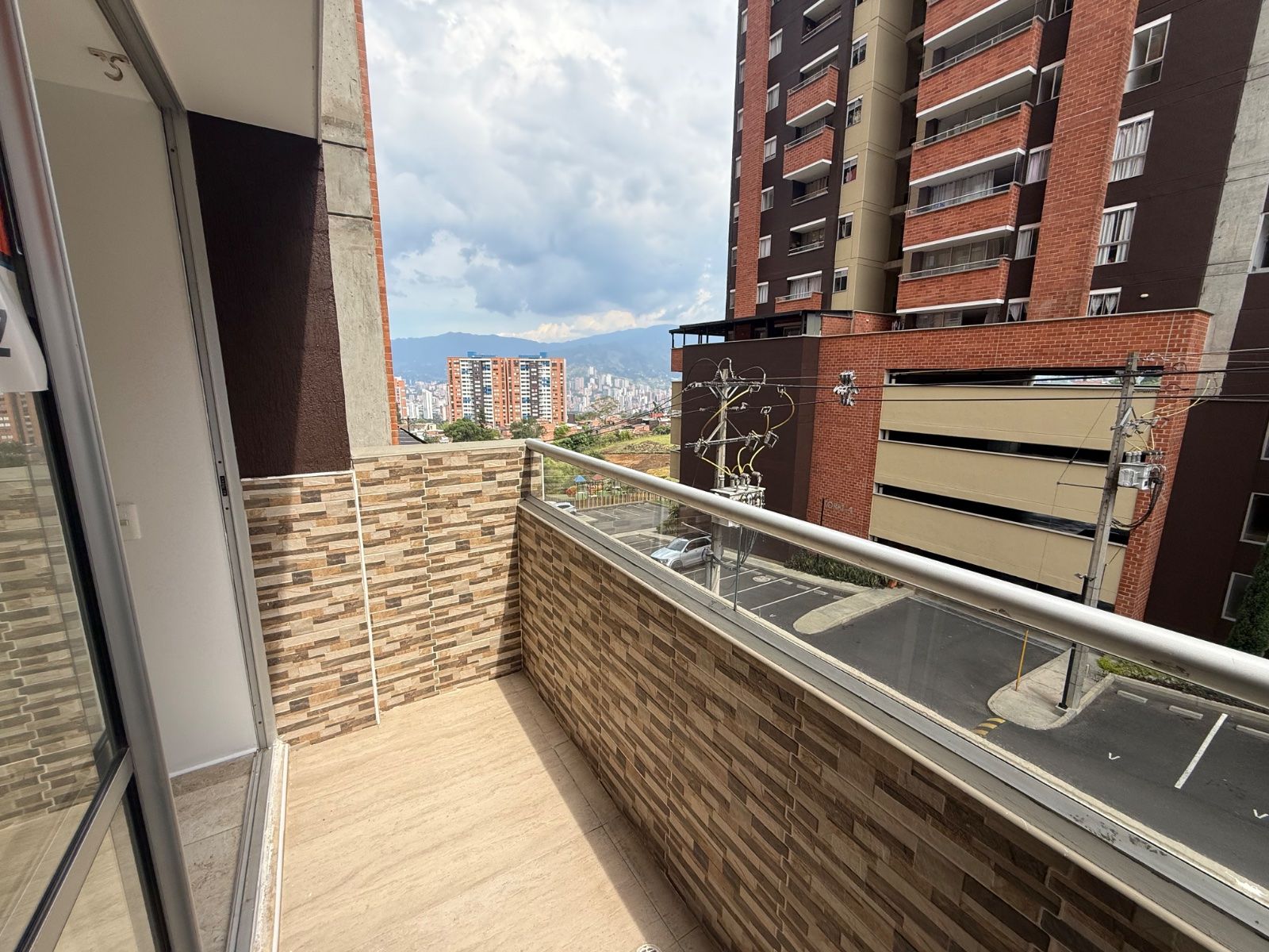 APARTAMENTO EN ARRIENDO UBICADO EN LA ESTRELLA SECTOR LA FERRERIA - 11