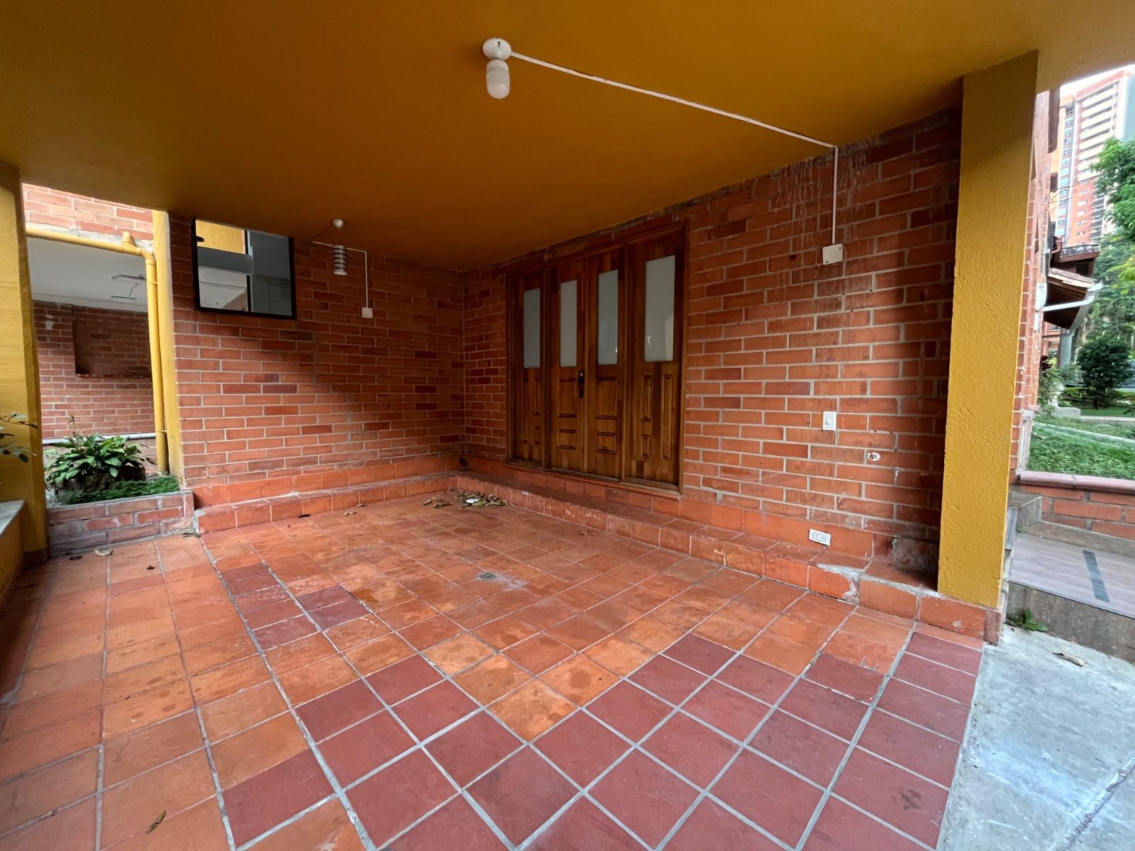 CASA EN ARRIENDO UBICADA EN LA SABANETA SECTOR LA DOCTORA - 19