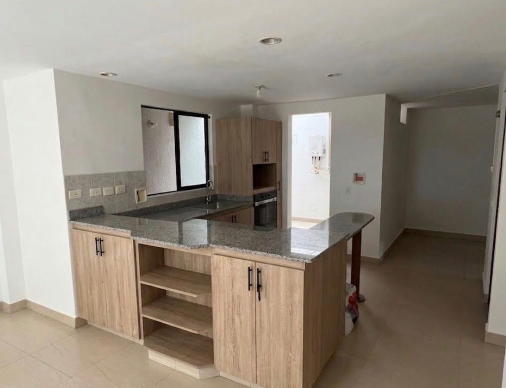 CASA EN ARRIENDO UBICADA EN LA SABANETA SECTOR LA DOCTORA - 3