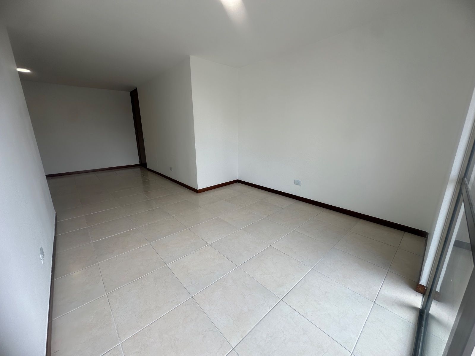 APARTAMENTO EN ARRIENDO UBICADO EN ENVIGADO SECTOR CUMBRES - 2