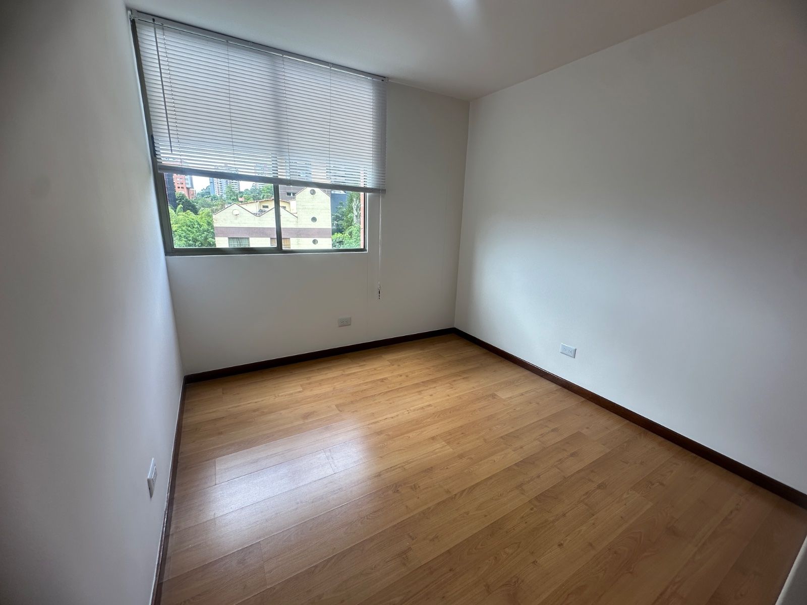 APARTAMENTO EN ARRIENDO UBICADO EN ENVIGADO SECTOR CUMBRES - 8