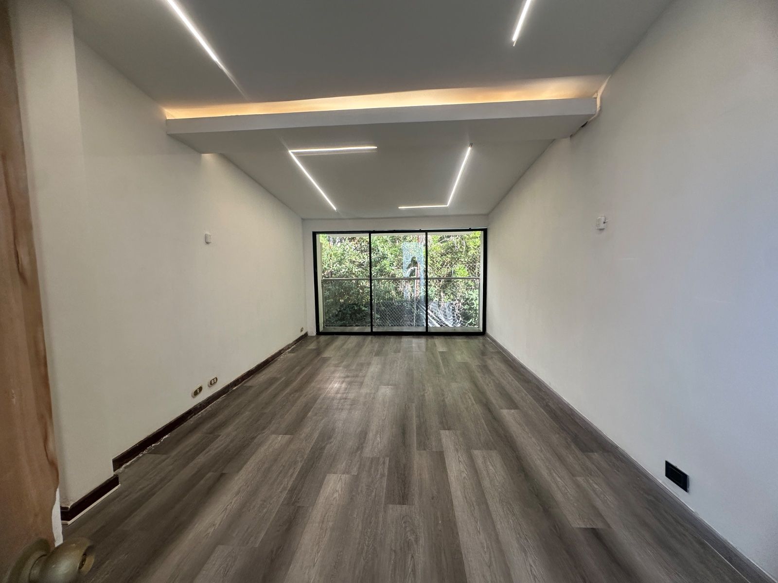 CASA EN ARRIENDO UBICADO EN ENVIGADO SECTOR LA ABADIA - 9