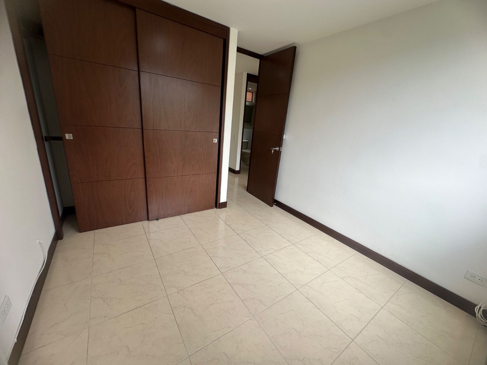 APARTAMENTO EN ARRIENDO UBICADO EN ENVIGADO SECTOR LOMA DEL ESCOBERO - 10