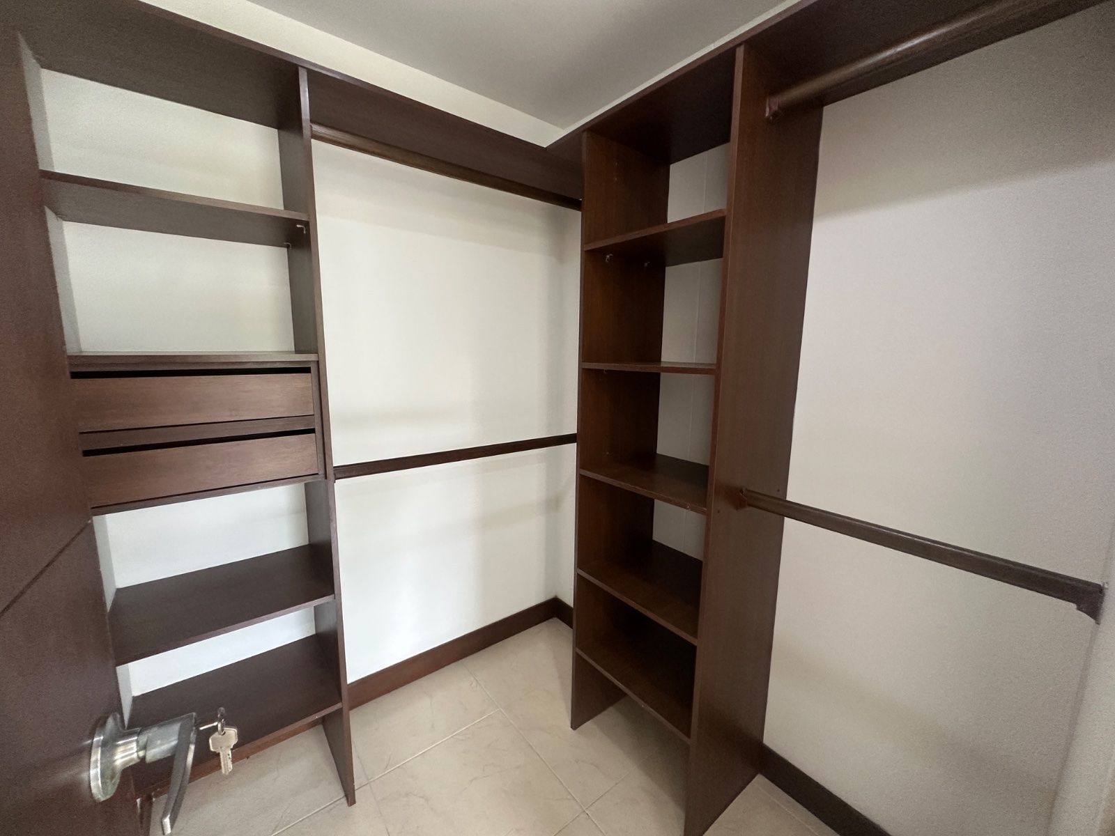 APARTAMENTO EN ARRIENDO UBICADO EN ENVIGADO SECTOR LOMA DEL ESCOBERO - 12