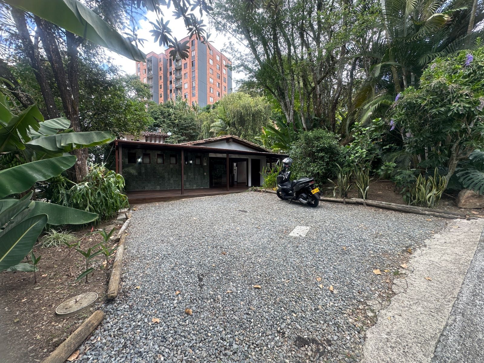 APARTAMENTO EN ARRIENDO UBICADO EN ENVIGADO SECTOR LOMA LAS BRUJAS - 16