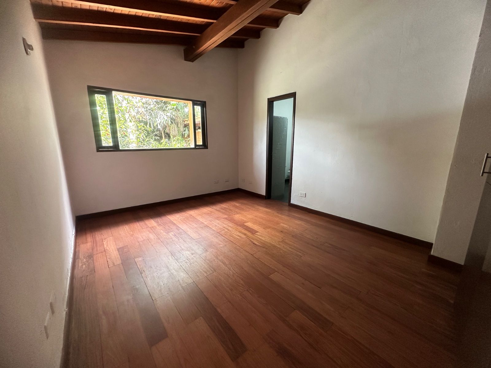 APARTAMENTO EN ARRIENDO UBICADO EN ENVIGADO SECTOR LOMA LAS BRUJAS - 6