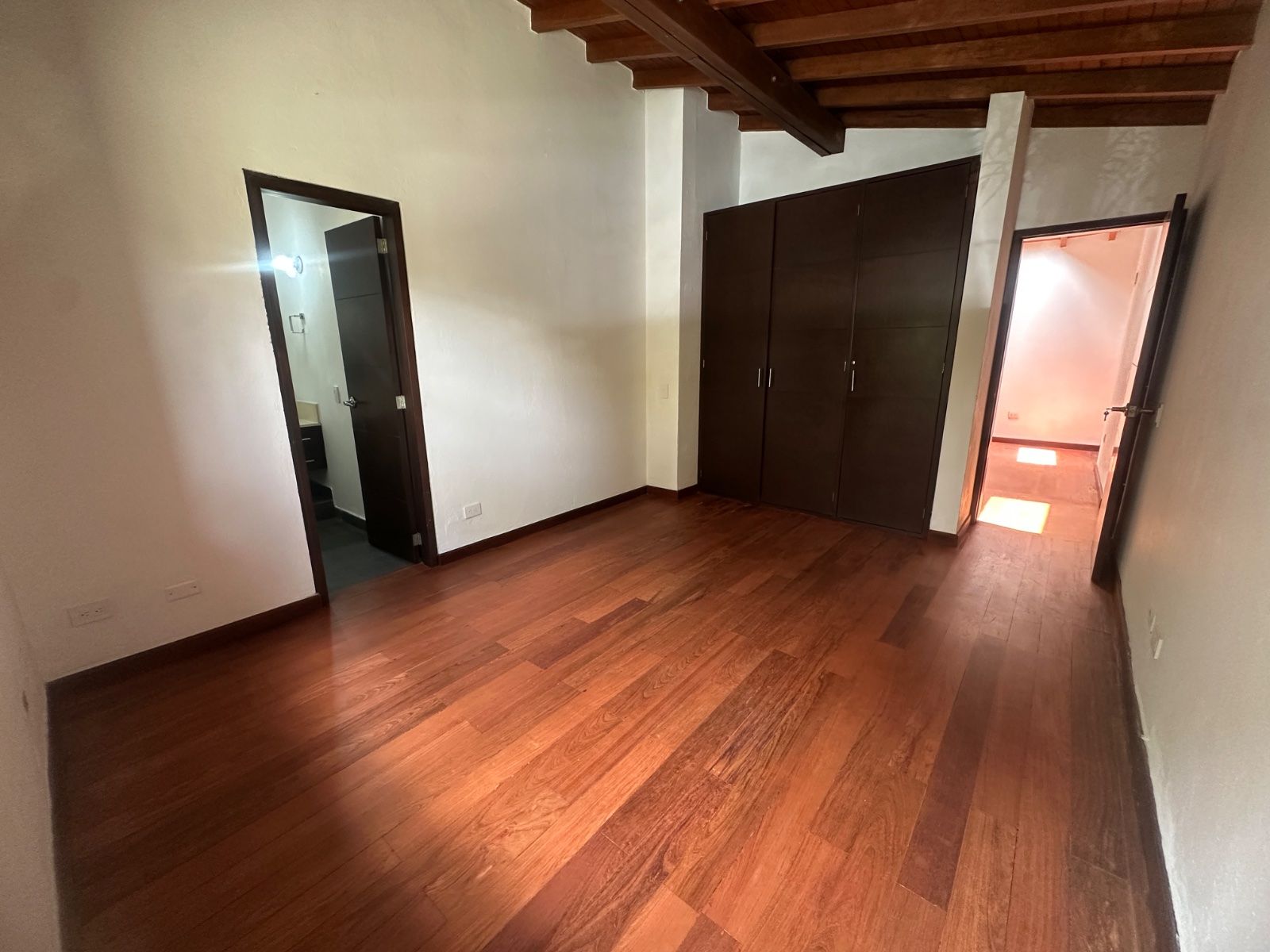 APARTAMENTO EN ARRIENDO UBICADO EN ENVIGADO SECTOR LOMA LAS BRUJAS - 8