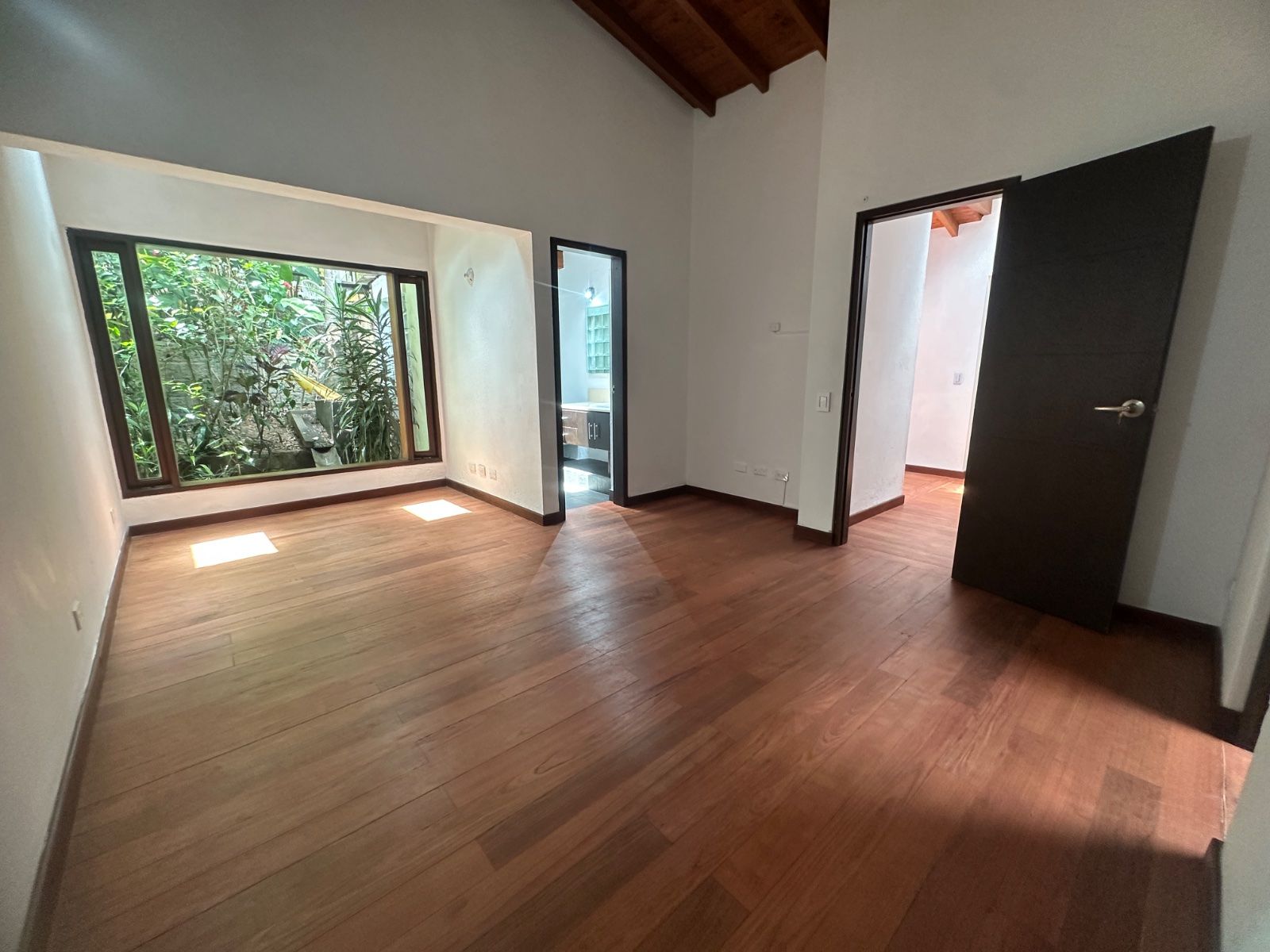APARTAMENTO EN ARRIENDO UBICADO EN ENVIGADO SECTOR LOMA LAS BRUJAS - 7