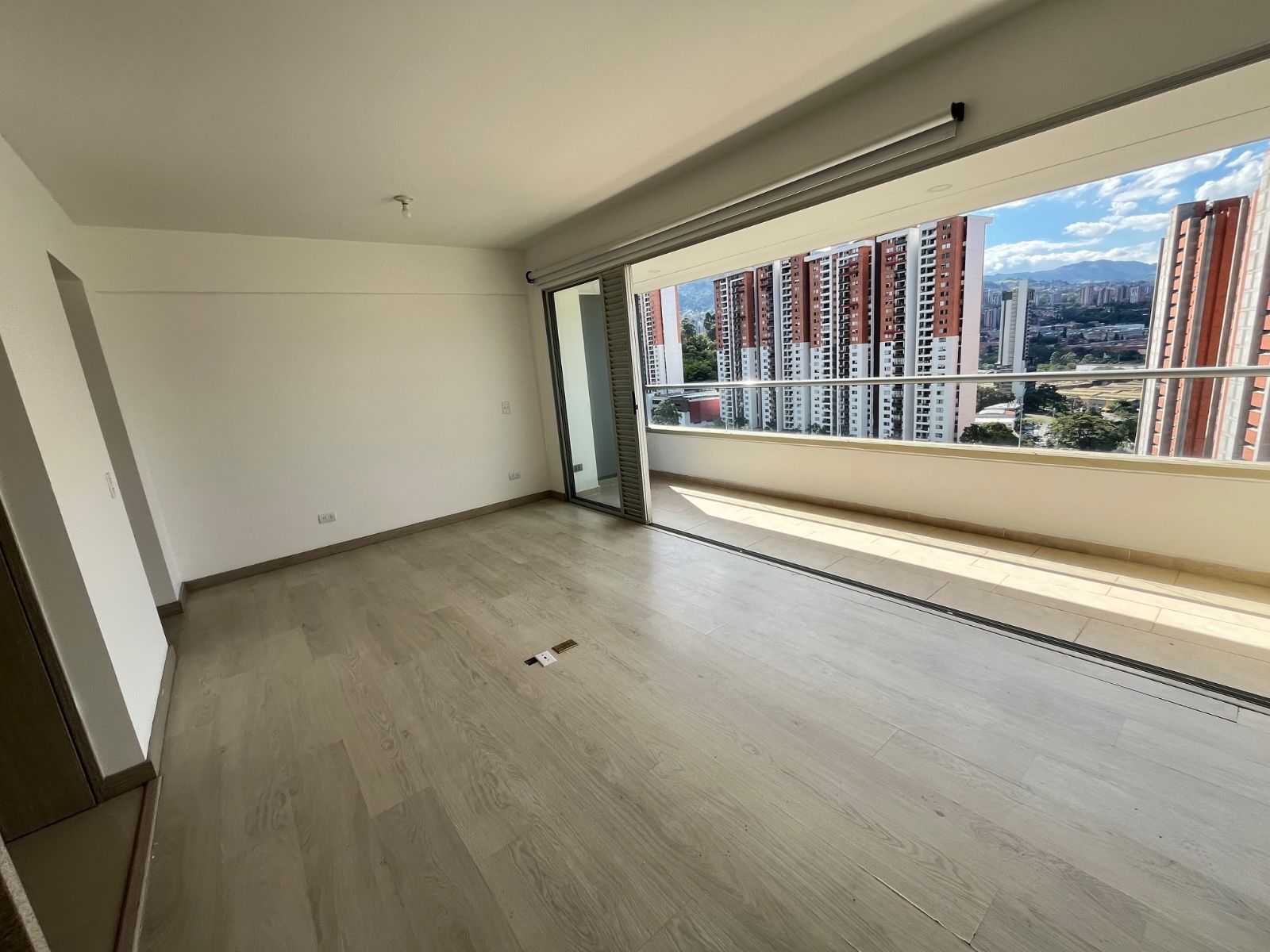APARTAMENTO EN ARRIENDO UBICADO SABANETA SECTOR TRES ESQUINAS - 7