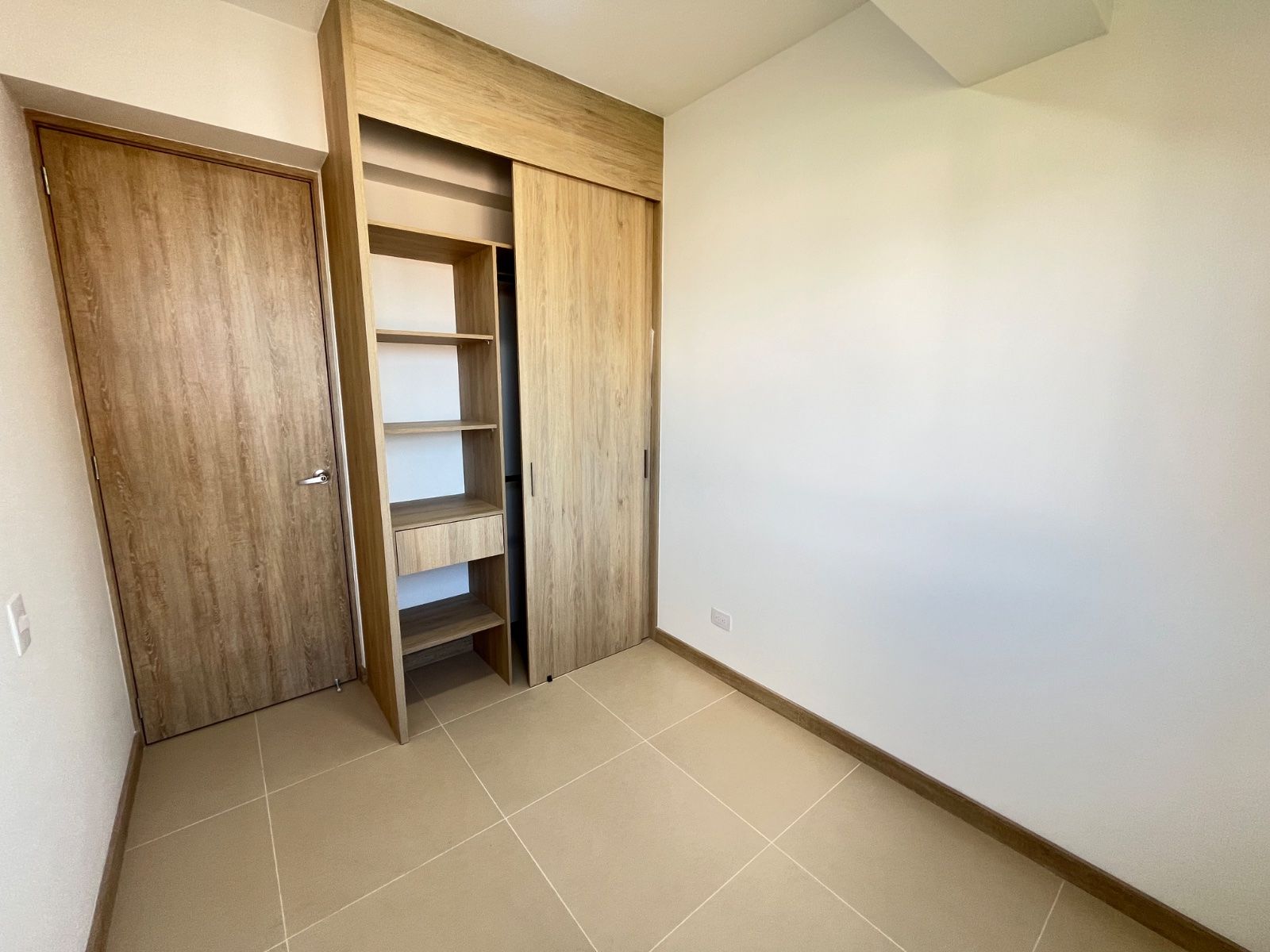 APARTAMENTO EN ARRIENDO UBICADO SABANETA SECTOR LAS LOMITAS - 10
