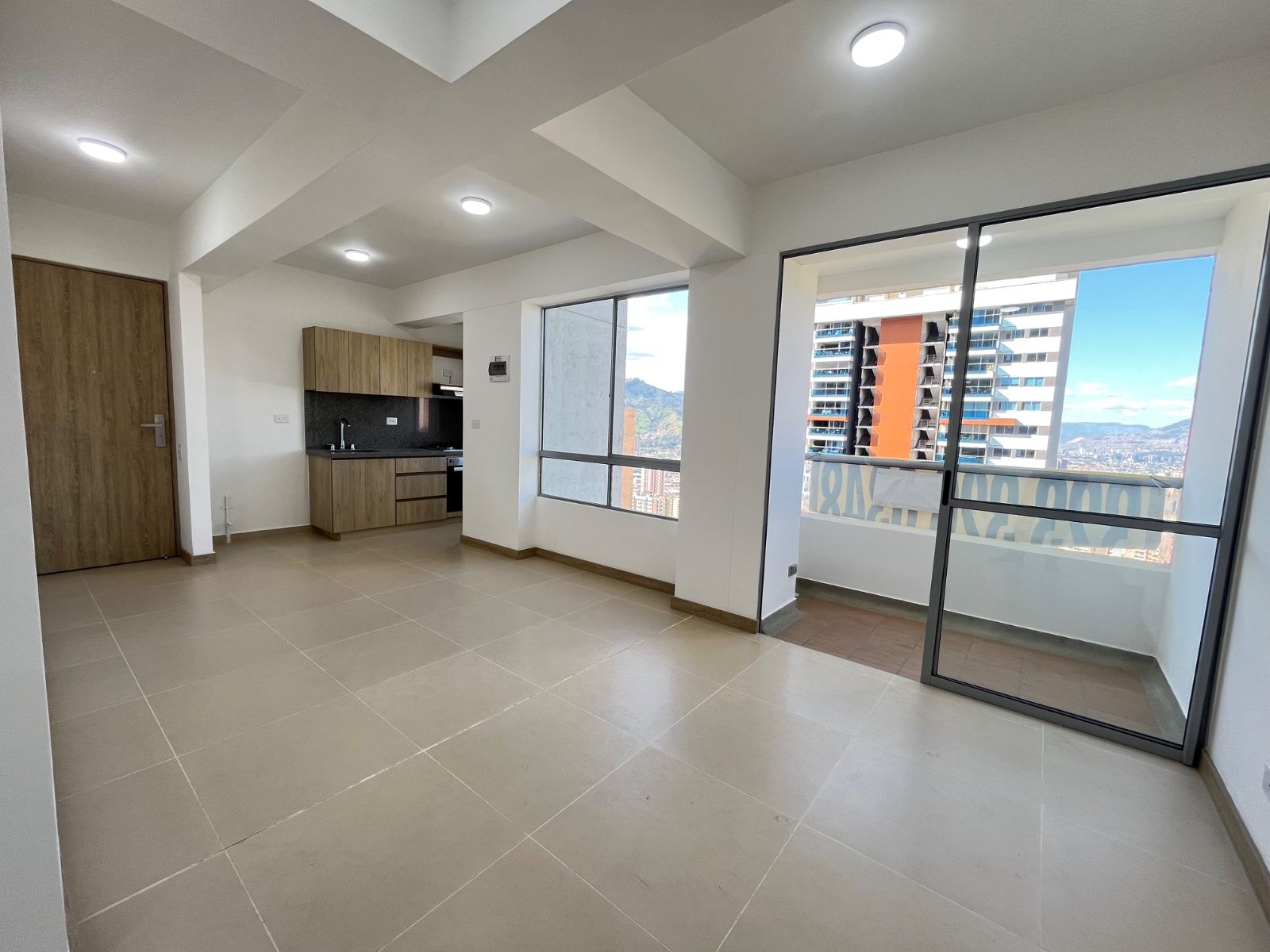 APARTAMENTO EN ARRIENDO UBICADO SABANETA SECTOR LAS LOMITAS - 5