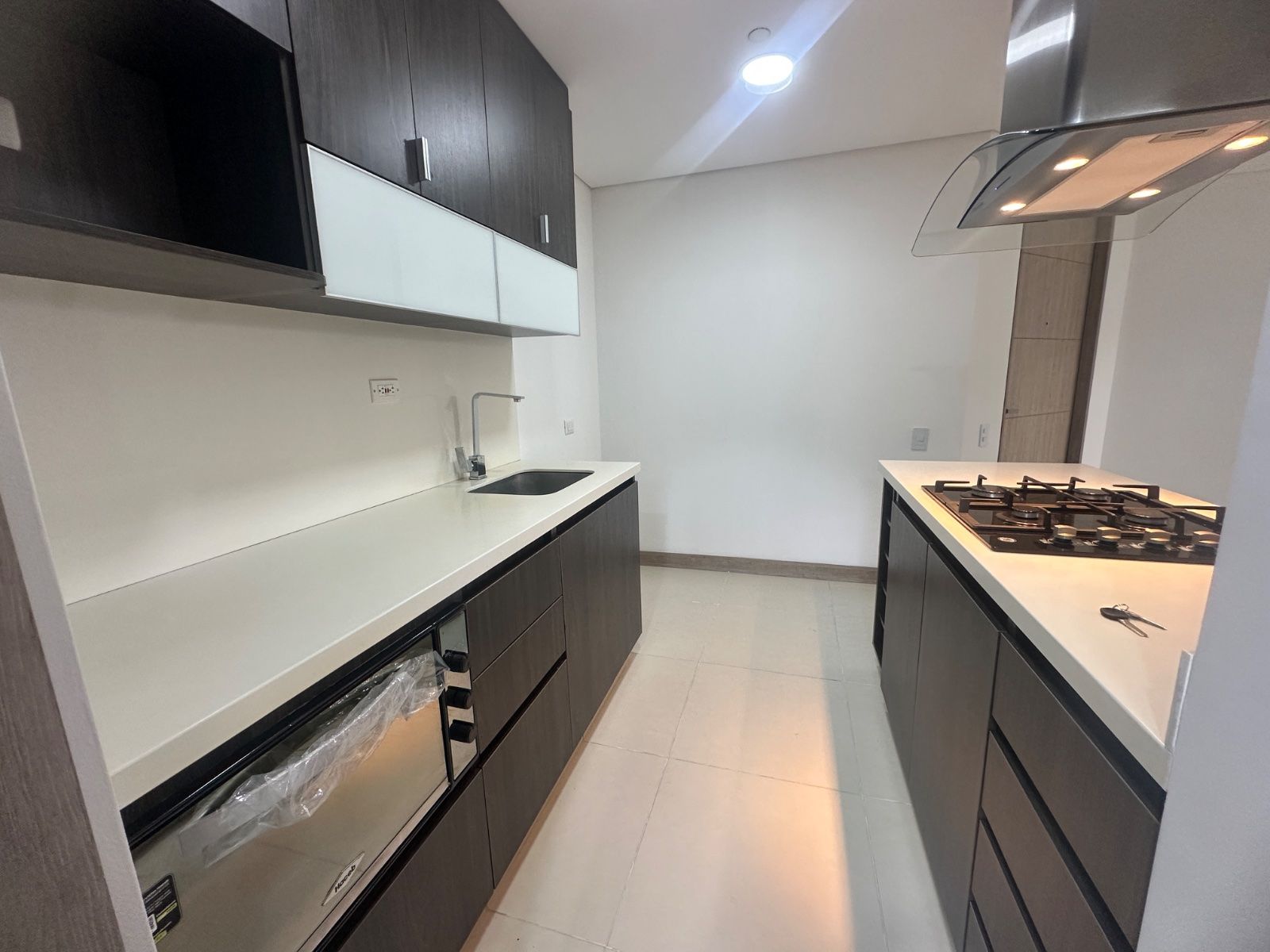 APARTAMENTO EN ARRIENDO UBICADO EN ENVIGADO SECTOR LOMA DE LOS MESA  - 3