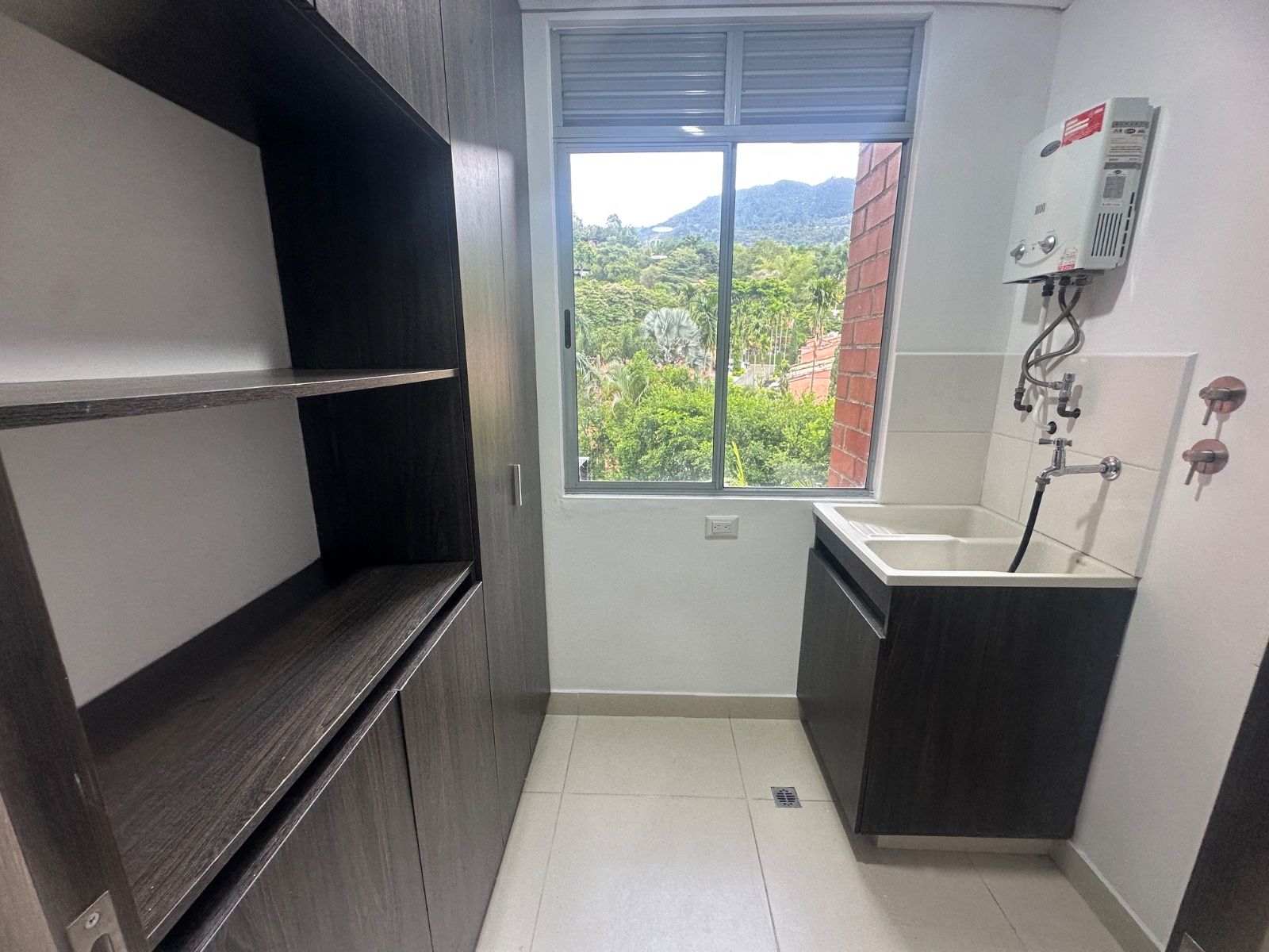 APARTAMENTO EN ARRIENDO UBICADO EN ENVIGADO SECTOR LOMA DE LOS MESA  - 11