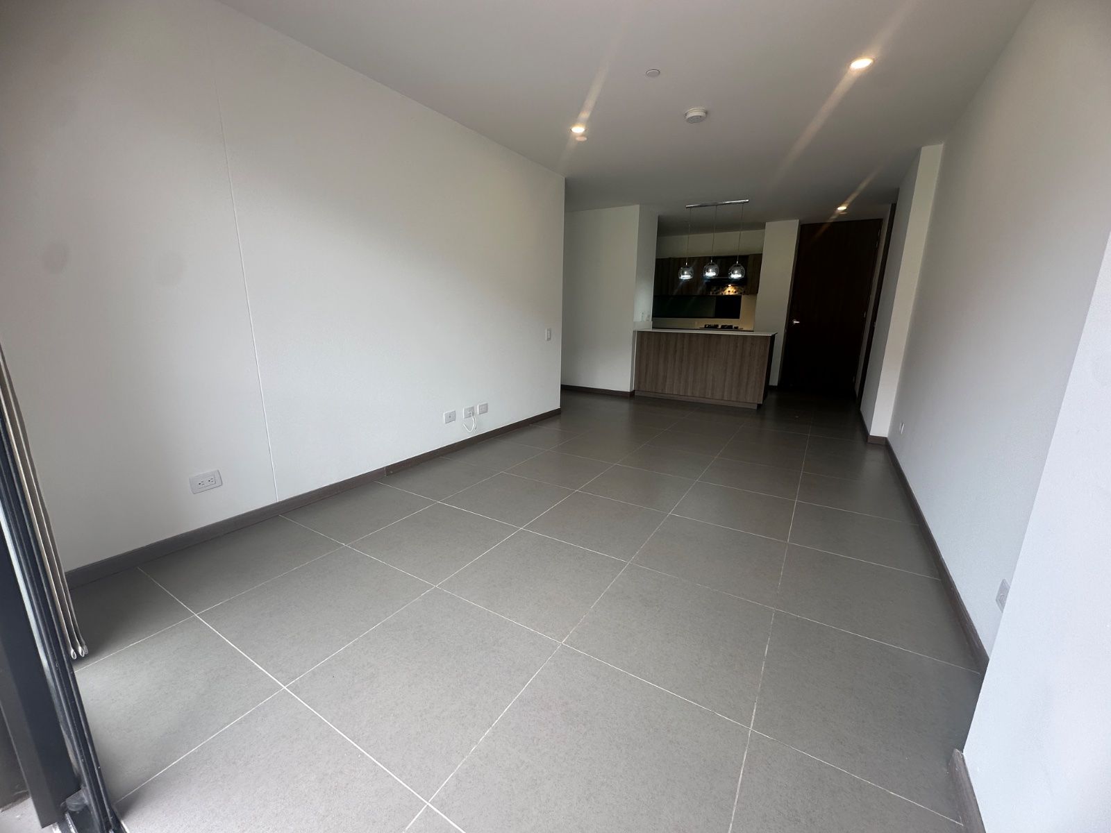 APARTAMENTO EN ARRIENDO UBICADO EN ENVIGADO SECTOR LOMA DEL ESCOBERO - 4