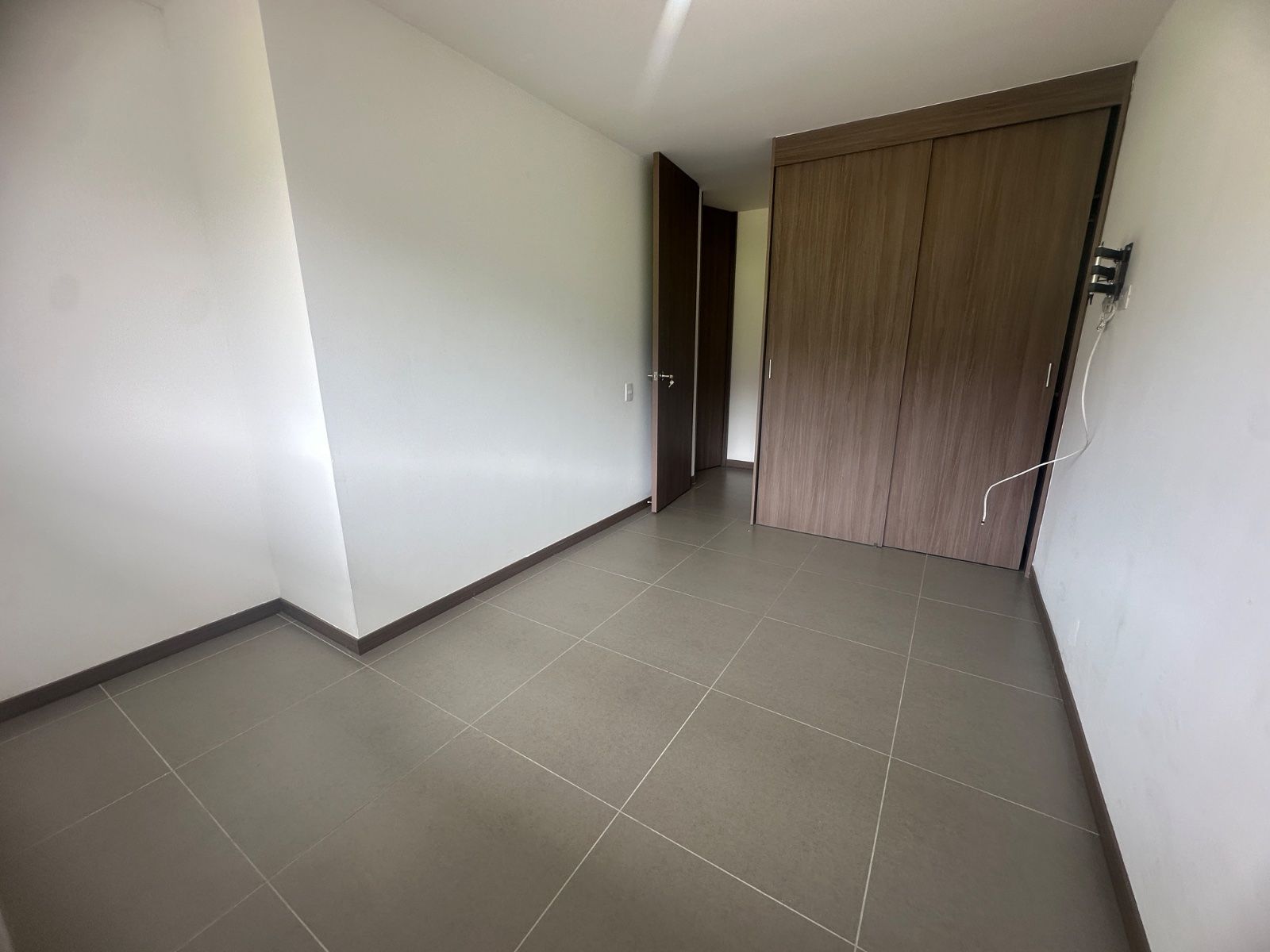APARTAMENTO EN ARRIENDO UBICADO EN ENVIGADO SECTOR LOMA DEL ESCOBERO - 6