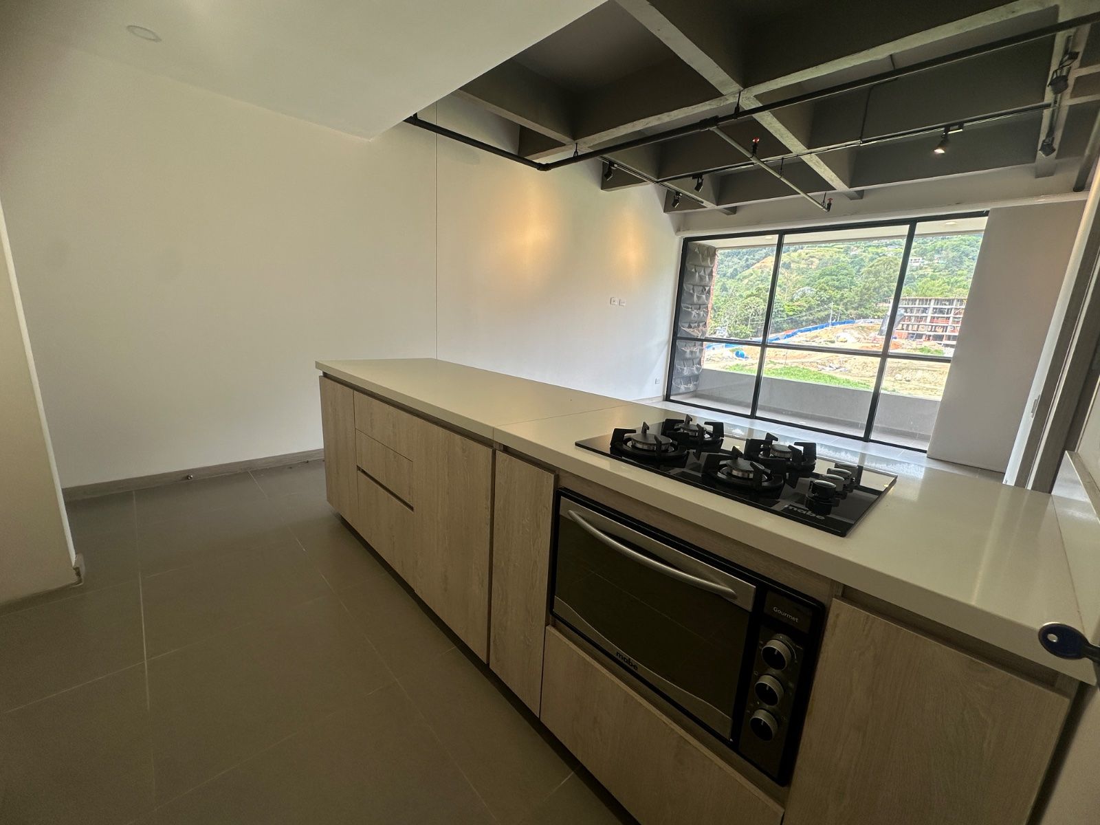 APARTAMENTO EN ARRIENDO UBICADO EN ENVIGADO SECTOR LOMA DEL ESCOBERO - 5