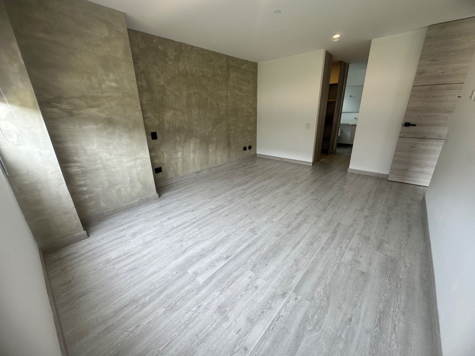 APARTAMENTO EN ARRIENDO UBICADO EN ENVIGADO SECTOR LOMA DEL ESCOBERO - 7