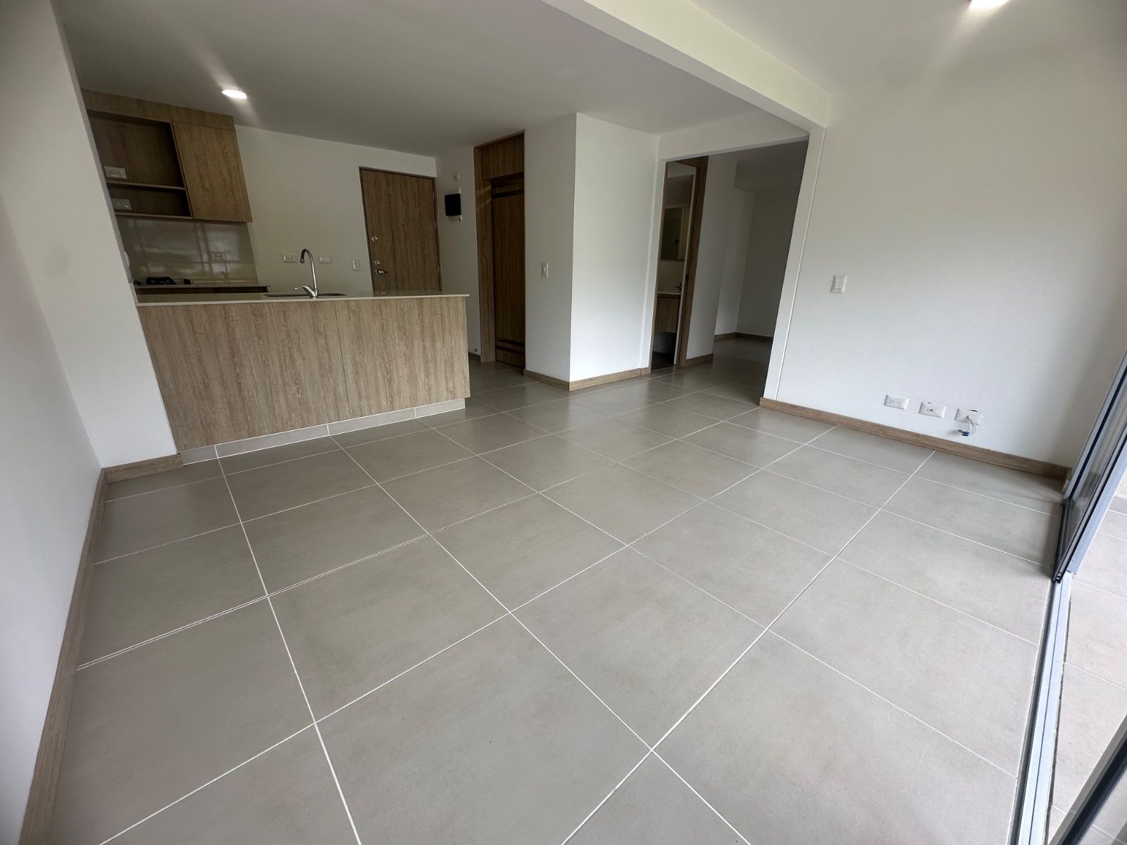 APARTAMENTO EN ARRIENDO UBICADO EN ENVIGADO SECTOR EL CHINGUI  - 2