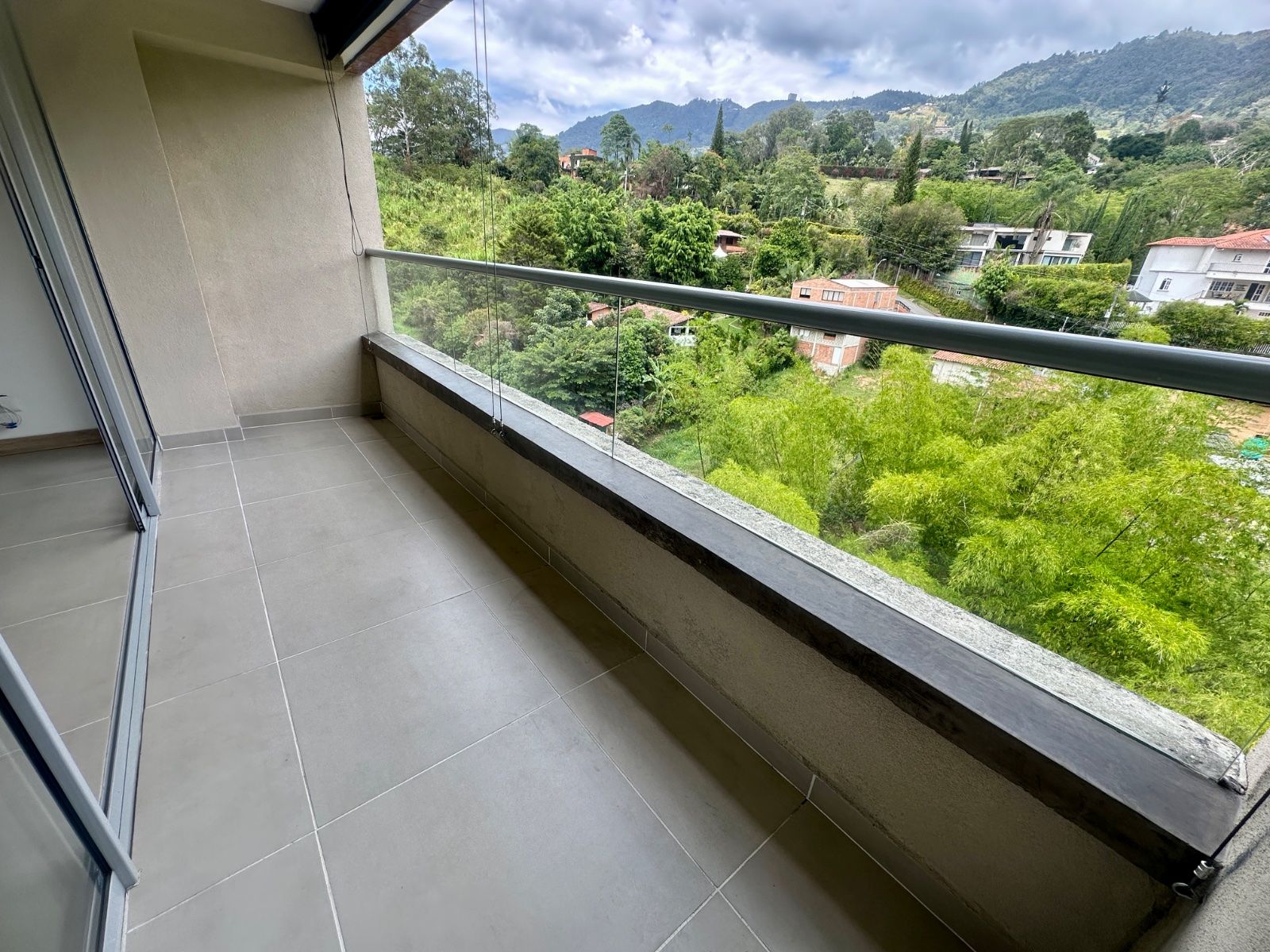 APARTAMENTO EN ARRIENDO UBICADO EN ENVIGADO SECTOR EL CHINGUI  - 15