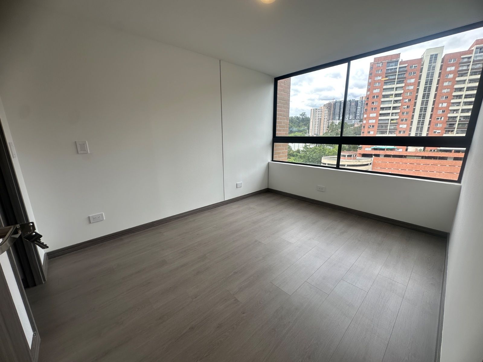 APARTAMENTO EN ARRIENDO UBICADO EN ENVIGADO SECTOR CAMINO VERDE - 8