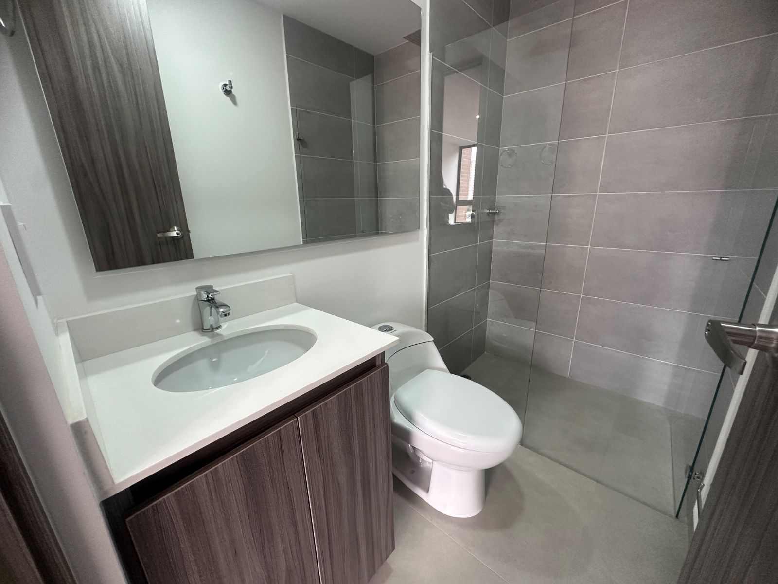 APARTAMENTO EN ARRIENDO UBICADO EN ENVIGADO SECTOR CAMINO VERDE - 11