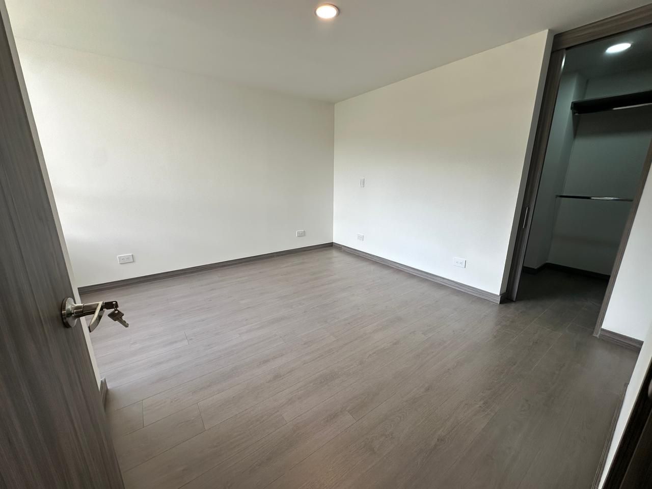 APARTAMENTO EN ARRIENDO UBICADO EN ENVIGADO SECTOR CAMINO VERDE - 11