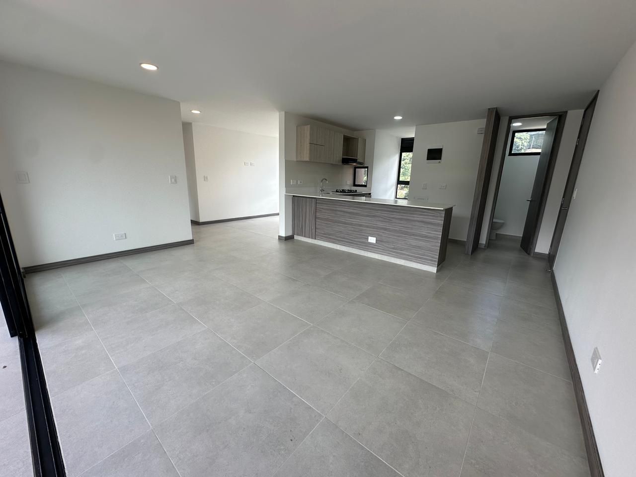 APARTAMENTO EN ARRIENDO UBICADO EN ENVIGADO SECTOR CAMINO VERDE - 2